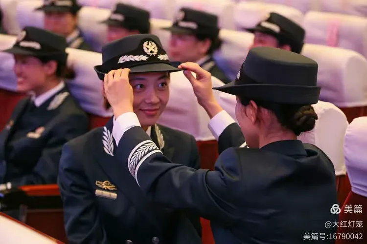 武警部队文职人员服装